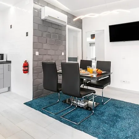 Apartman Alley